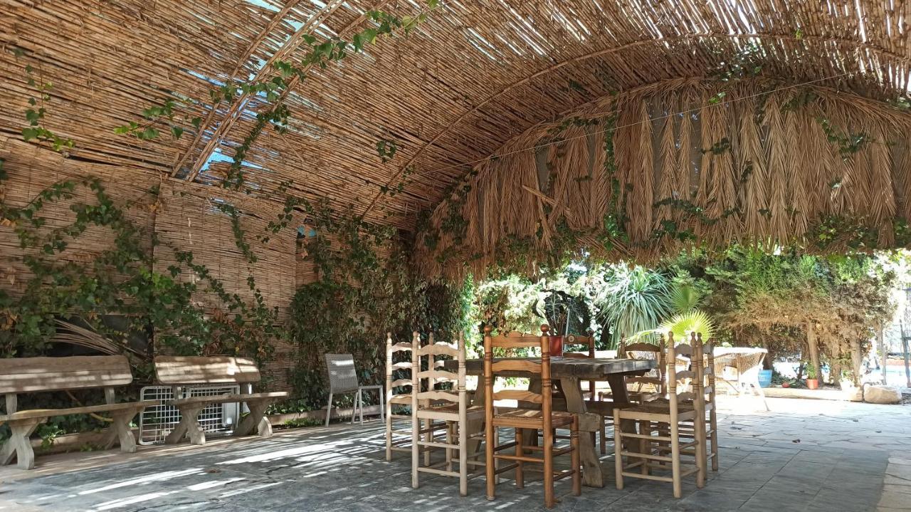 Bakit House - Casa Rural Con Piscina أغيلاس المظهر الخارجي الصورة